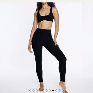 5/$40 NWOT Pepper Full Length Sculpting Legging Black Sz Medium